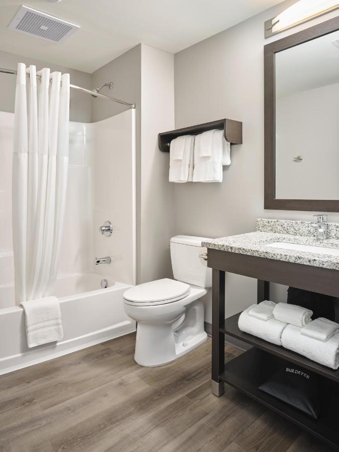 stayAPT Suites Greenville-Haywood Mall Extérieur photo