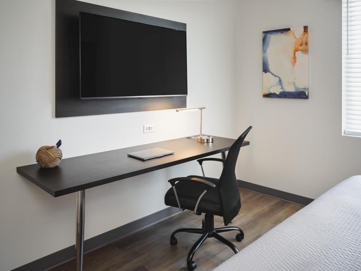 stayAPT Suites Greenville-Haywood Mall Extérieur photo